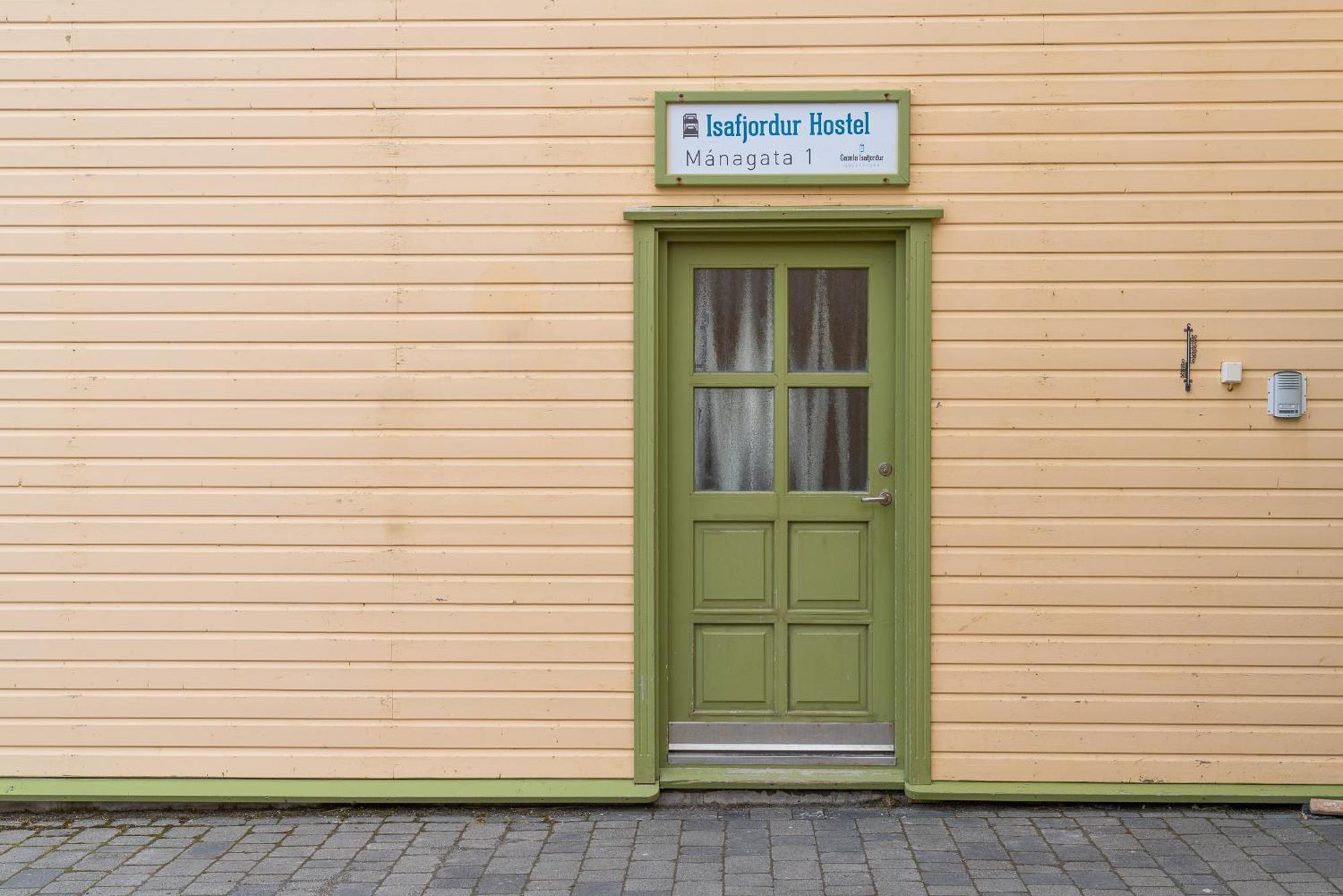 Isafjordur Hostel Экстерьер фото