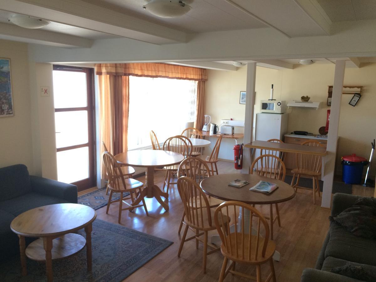 Isafjordur Hostel Экстерьер фото