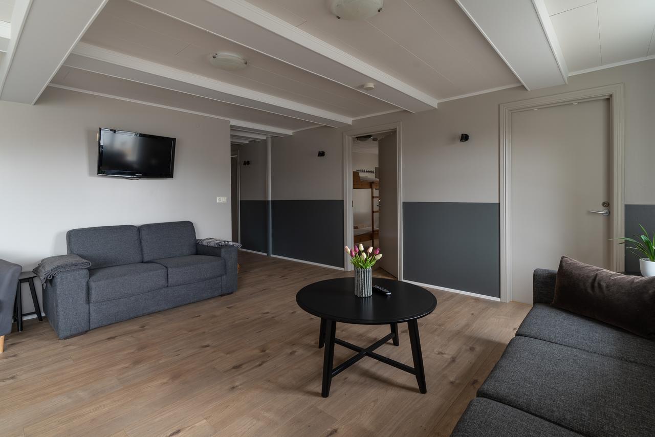 Isafjordur Hostel Экстерьер фото
